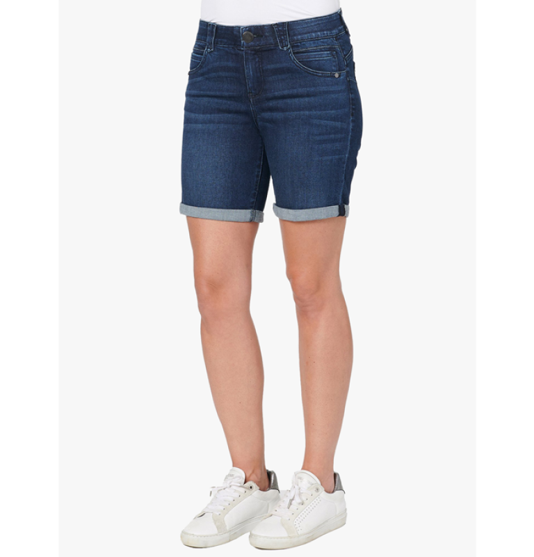 Wear the Latest Options From Democracy Clothing’s 7 Inch Inseam Shorts Womens Collection: 