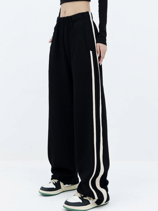 Get quality sweatpants for everyday wear at Aha Selected: 