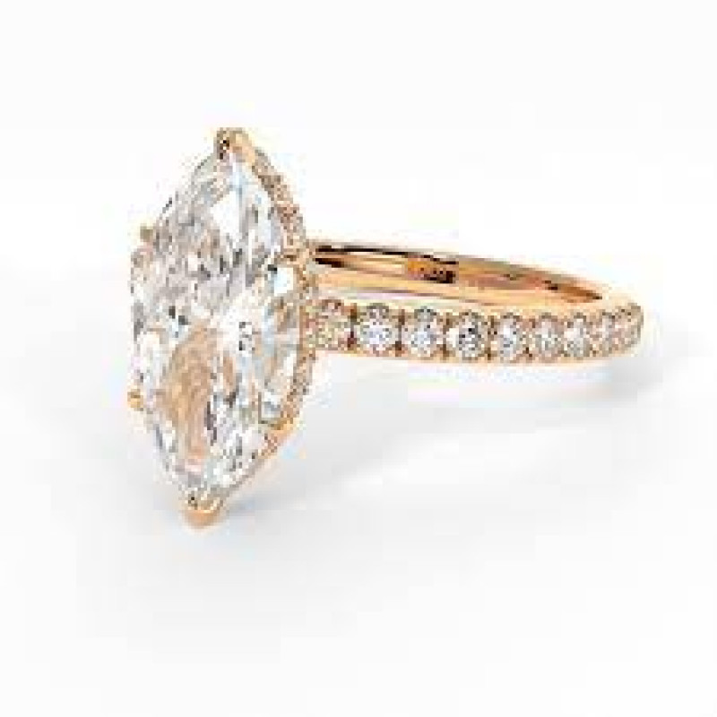 Custom Engagement Rings Canada for Personalized Romance: 