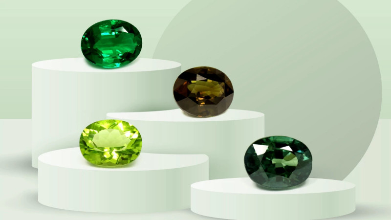 The Perfect Accessory: Beautiful Green Stones for Jewelry: 