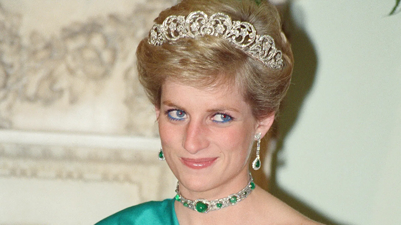 Vintage Emerald Jewelry Will Make You Feel Like A Queen: 