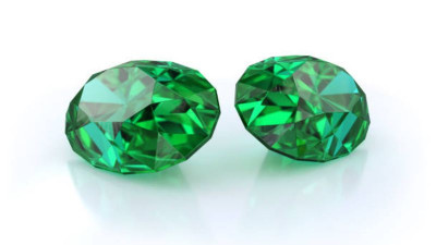 10 Strange Facts About Emerald: 