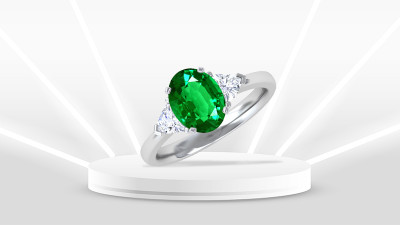 What are the best designs for Three Stone Emerald Rings?: 