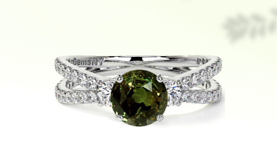 Alexandrite Ring With Diamonds: The Perfect Wedding Anniversary Gift: 