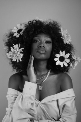 Human Hair Afro Wig for a Valentine's Day Glam: 