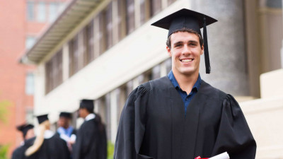 How To Apply For Bachelor Degree In Australian Universities: A Step-by-Step Guide For International Students: 