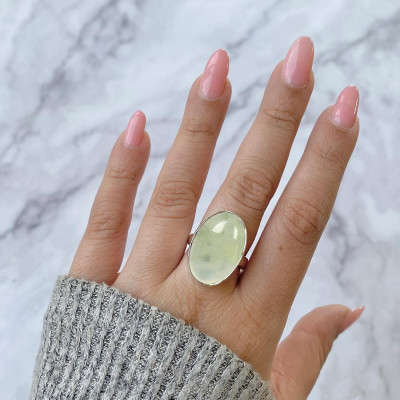 Unveiling the Sublime Beauty of Gemstone Jewelry: 