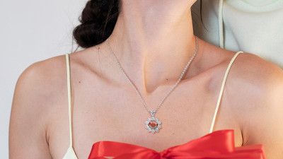 Top 5 Ruby Necklaces That Will Melt Her Heart: 