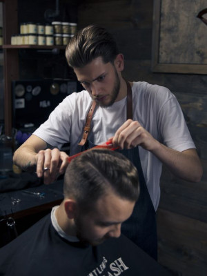 Unlocking the Art of Hair System Design Classes: Techniques and Trends: 