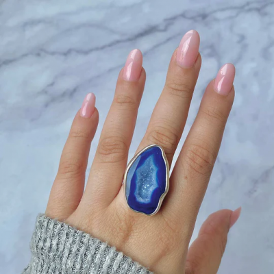 All that You Really want to Be familiar with Blue Agate Adornments: 