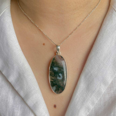 How to Choose the Perfect Moss Agate Jewelry for Any Occasion: 