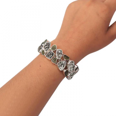 Welcome the Mystical Vibrations of Super Seven Jewelry: 