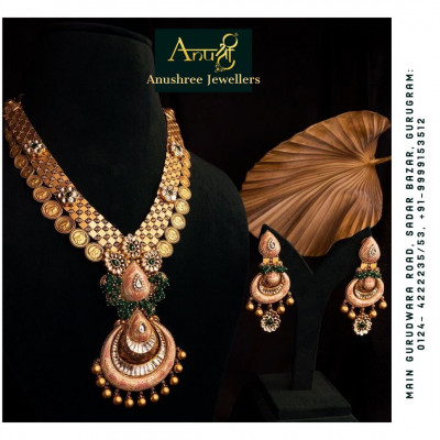 Anushree Jewellers is at Gurgaon Sadar Bazar: 
