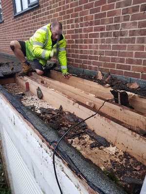 Expert Flat Roof & Re-Roof Services by KNJ Roofing: 