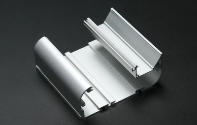 Custom Aluminum Extrusion: An Overview of Process and Pricing: 