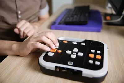 Assistive Equipment: 