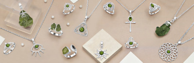 Exploring the Mystical Beauty of Moldavite Jewelry: 