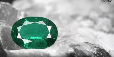 Natural vs Lab-Created Emerald Stones: Differences in Quality and Value: 