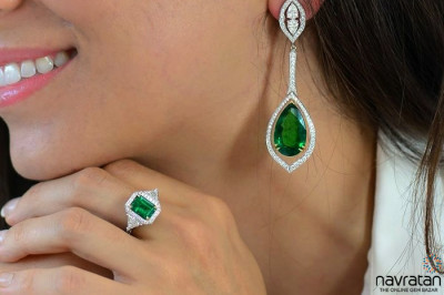 Emerald Jewelry: The Ultimate Statement Piece for Every Wardrobe: 