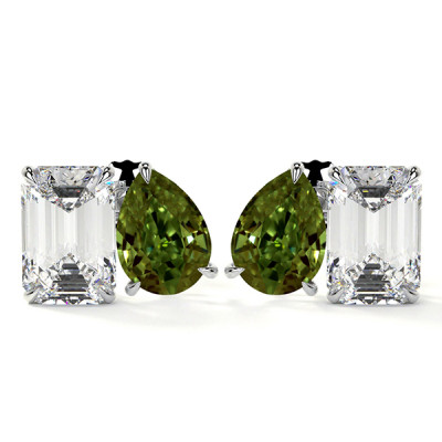Pear Shaped Natural Alexandrite Earrings: 
