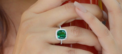 Why Wearing a Fake Emerald Can Ruin Your Life!: 