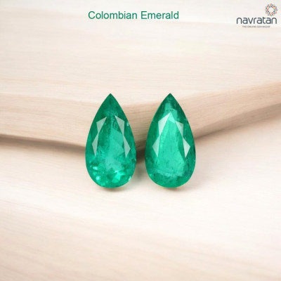 Emerald Stone: A Hidden Secret for Instant Wealth & Success?: 
