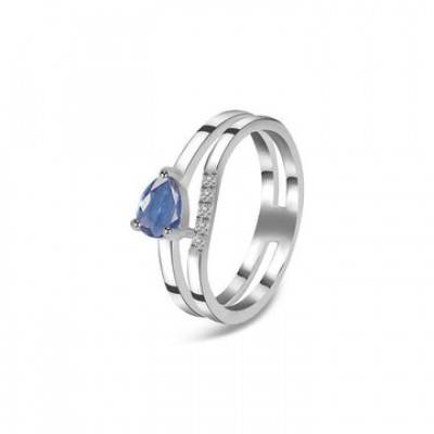 Kyanite Jewelry: Healing Benefits, Meaning & Stunning Styles: 