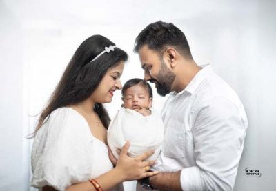Toddler and Newborn Photographer in Kolkata: 