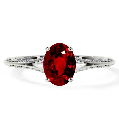 Natural Ruby Oval Dainty Untreated Ring With Splity Shank: 