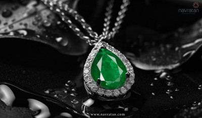 Styling Emerald Jewelry for Every Occasion: Top Influencers’ Tips: 