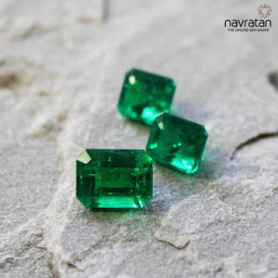 Emerald Cuts Explained: Which Shape Is Right for You?: 
