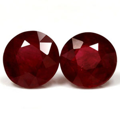 Luxury Ruby Matched Pair Natural Gemstones: 
