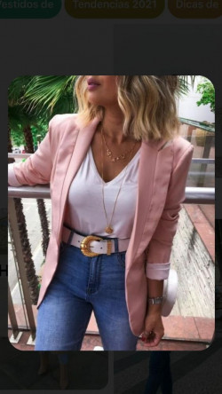 Pink color blazer with casual high waisted pants outfit, jeans, smart teenage outfits, classy trousers: 