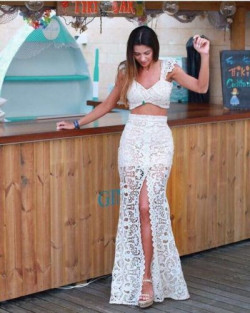 White crochet outfit ideas, women's apparel, fashion design, wedding dress, fall weekend wear: 