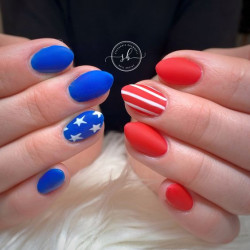 Simple Fourth Of July Nails Ideas: 