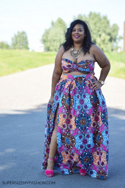 Not to miss these beautiful plus size ankara dresses: 