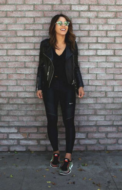Outfit leather jacket for girls: Black Leather Jacket  