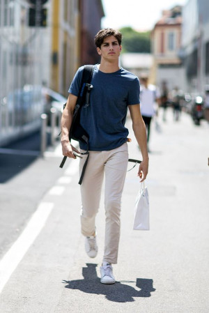 Beige chinos with t shirt: 