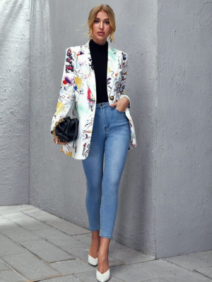 Outfit Pinterest with jeans, blazer, jacket: 