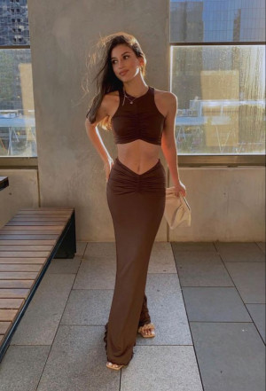 Brown dresses ideas with long skirt: 