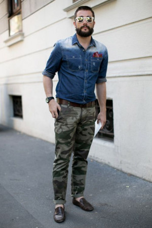 Men's Camouflage Pants Look: 