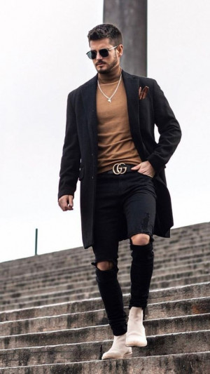 Black lookbook fashion with coat, jeans, blazer: 