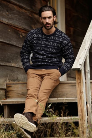 Outfit inspiration black sweater chinos, men's clothing: 