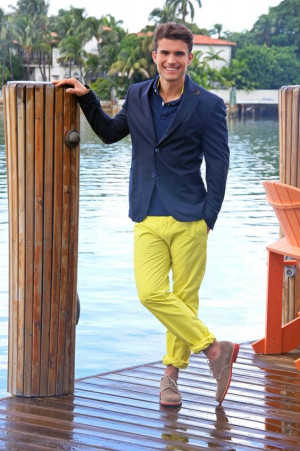 Amarillo con azul ropa hombre: 