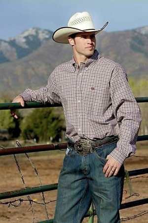 30 Best Men's Cowboy Outfits Images in November 2023