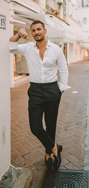Black trouser white shirt  suit trousers, t-shirt: 