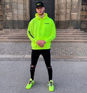 Lookbook fashion neon outfit men high-visibility clothing, men's clothing, men's apparel, yoga pant, t-shirt: 