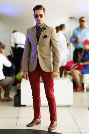 Beige blazer red shirt, suit trousers: 