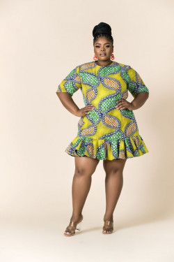 Ankara short gown styles for plus size: 