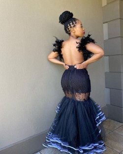 Xhosa dress with feathers, wedding dress: 
